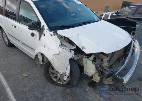 2014 Chrysler Town & Country Touring из США, поврежденный, VIN 2C4RC1BG7ER435819